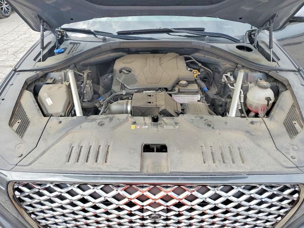 2023 GENESIS GV70