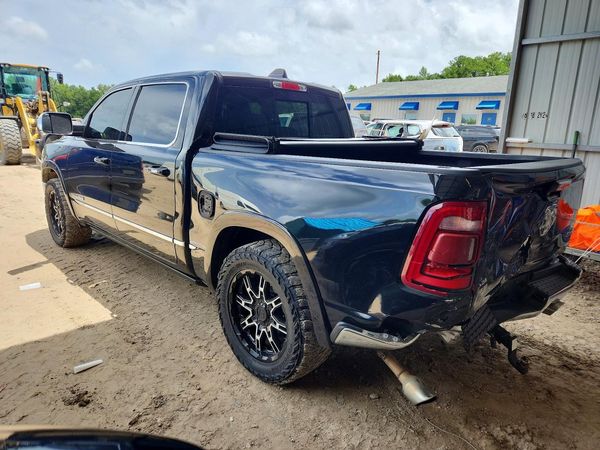 2019 RAM 1500 LIMITED CREW CAB 4X4