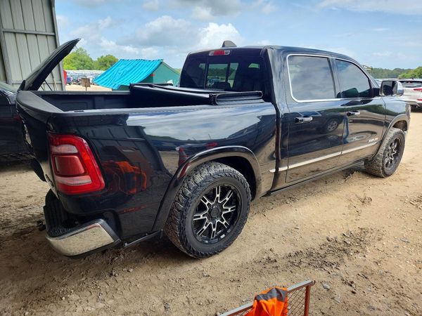 2019 RAM 1500 LIMITED CREW CAB 4X4