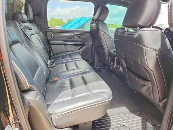 2019 RAM 1500 LIMITED CREW CAB 4X4