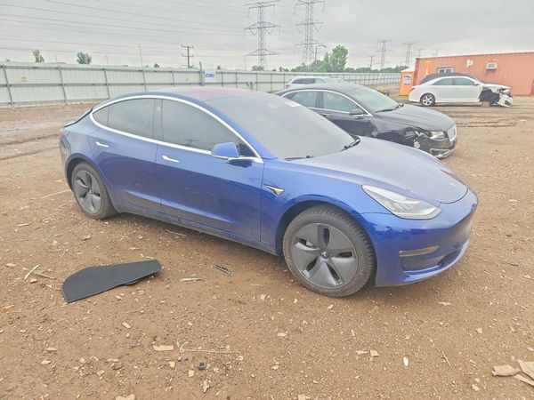2018 TESLA MODEL 3 — Passenger 3/4