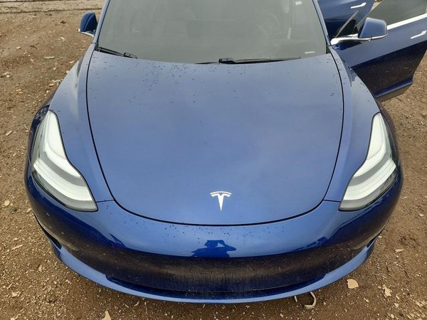 2018 TESLA MODEL 3 — Engine bay