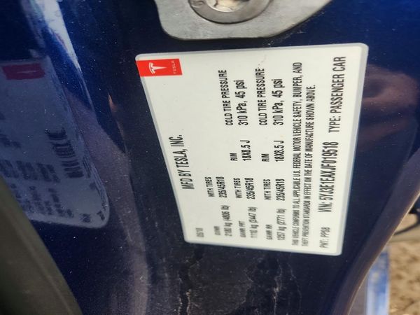 2018 TESLA MODEL 3 — VINS