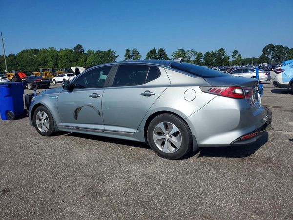 2016 KIA OPTIMA GL - Middle-low