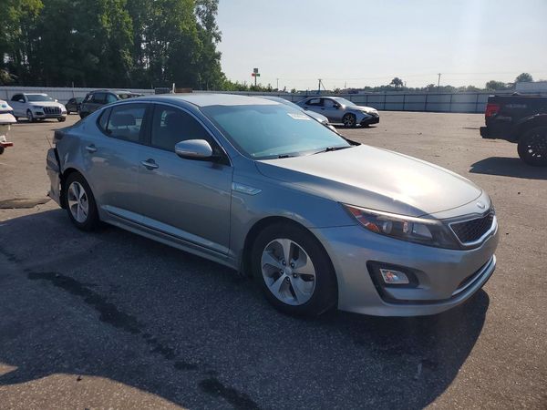 2016 KIA OPTIMA GL - Middle-low