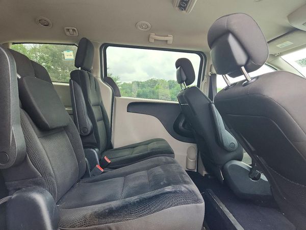 2019 DODGE GRAND CARAVAN SE