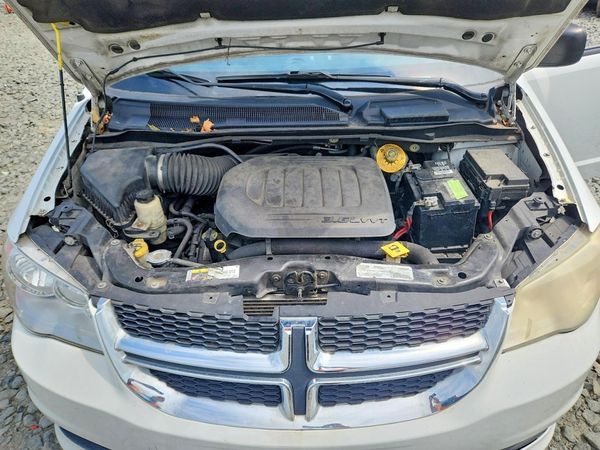2019 DODGE GRAND CARAVAN SE