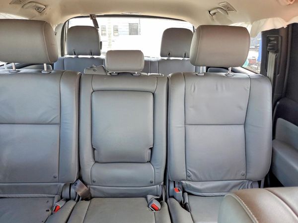 2019 TOYOTA SEQUOIA SR5 grade