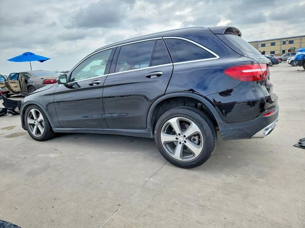 2016 MERCEDES-BENZ GLC GLC300