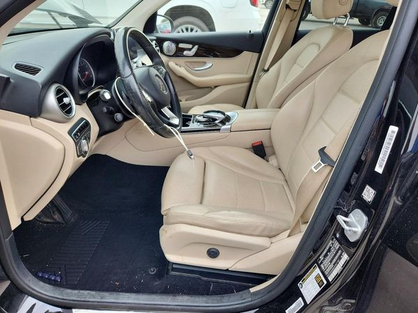 2016 MERCEDES-BENZ GLC GLC300
