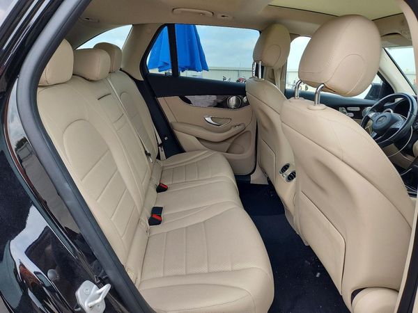 2016 MERCEDES-BENZ GLC GLC300