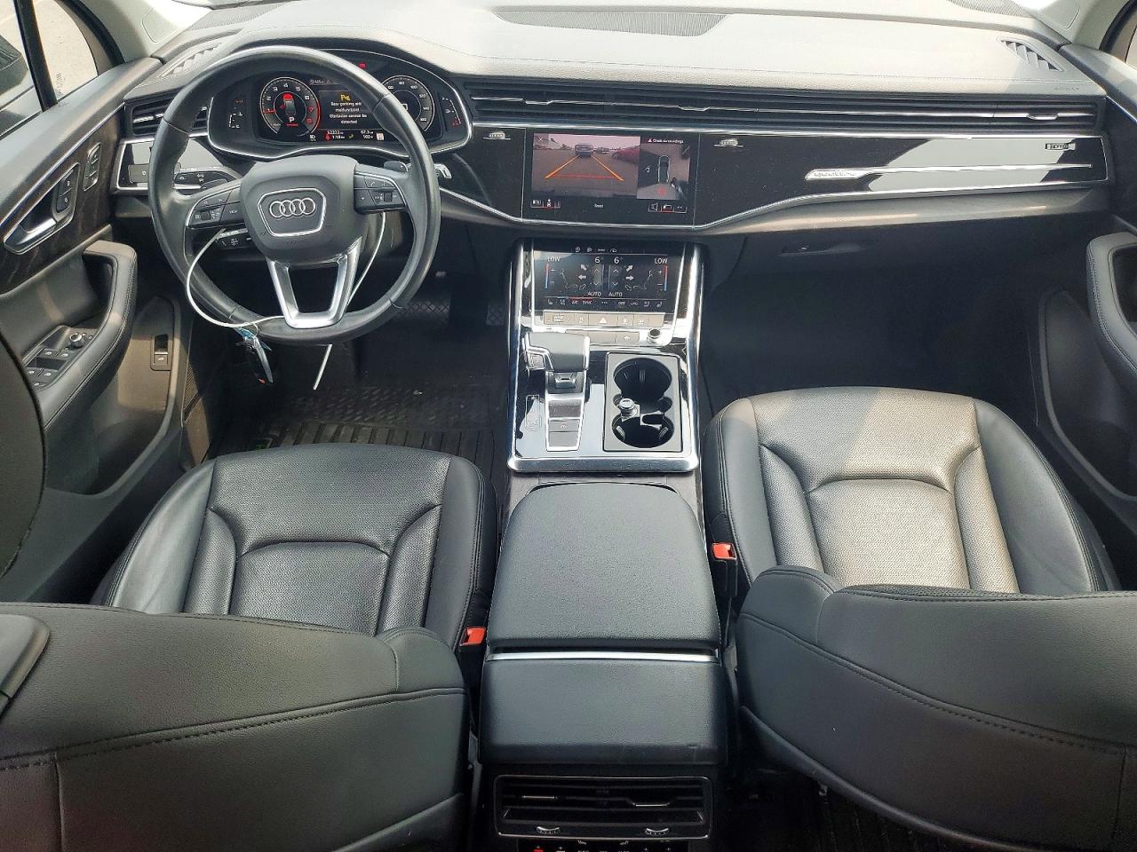 2024 AUDI Q7 quattro Premium Plus