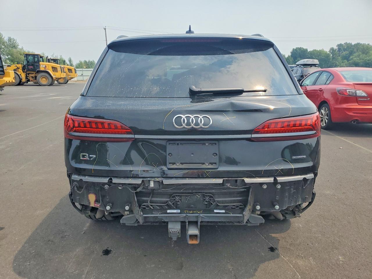 2024 AUDI Q7 quattro Premium Plus