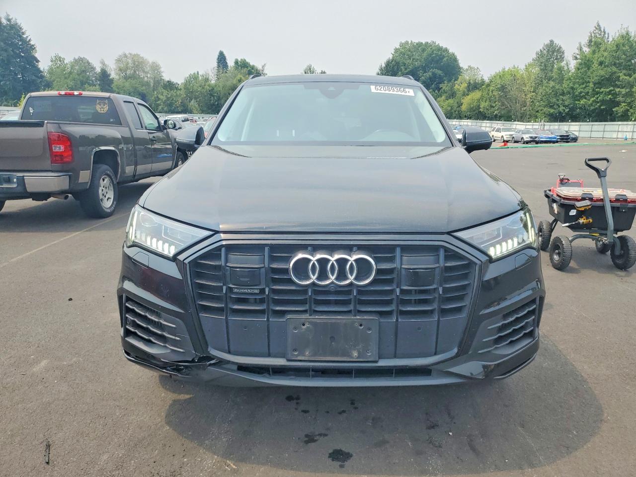 2024 AUDI Q7 quattro Premium Plus
