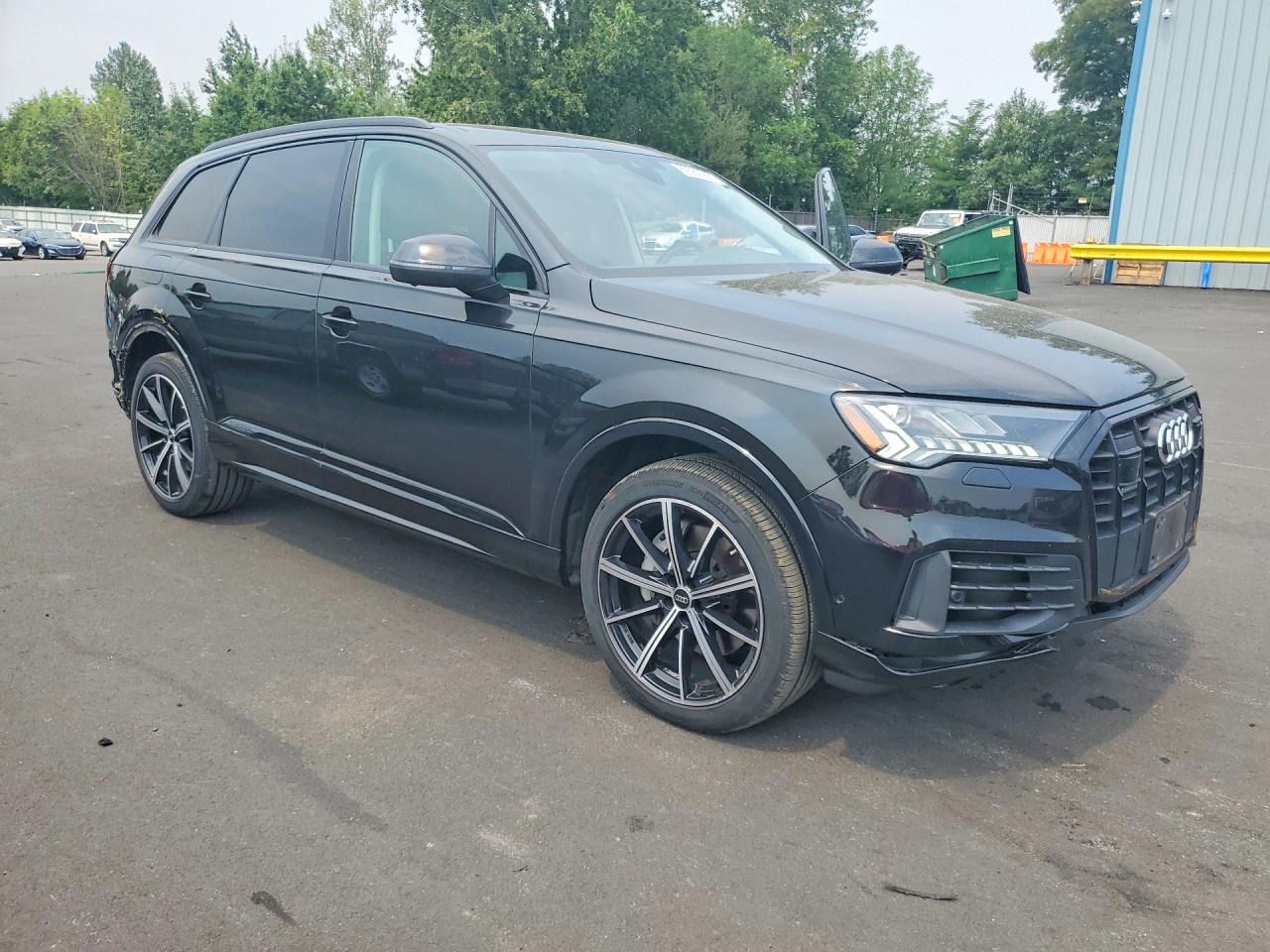 2024 AUDI Q7 quattro Premium Plus