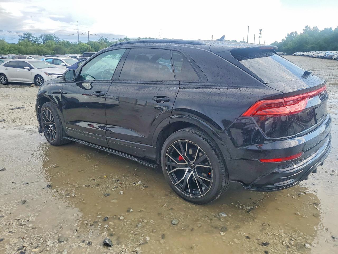 2021 AUDI Q8