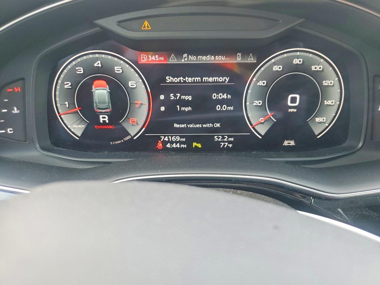 2021 AUDI Q8