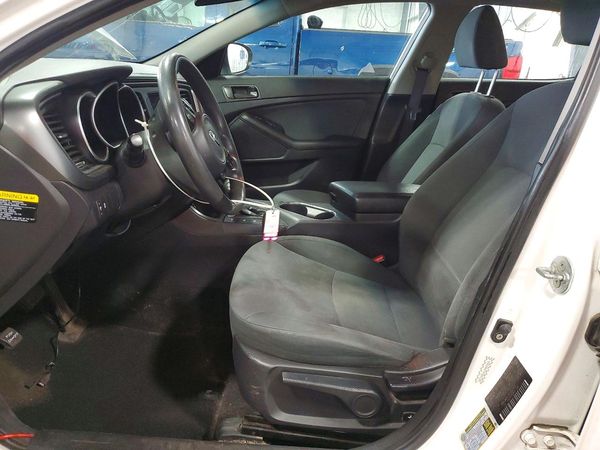 2015 KIA OPTIMA GL - Middle-low