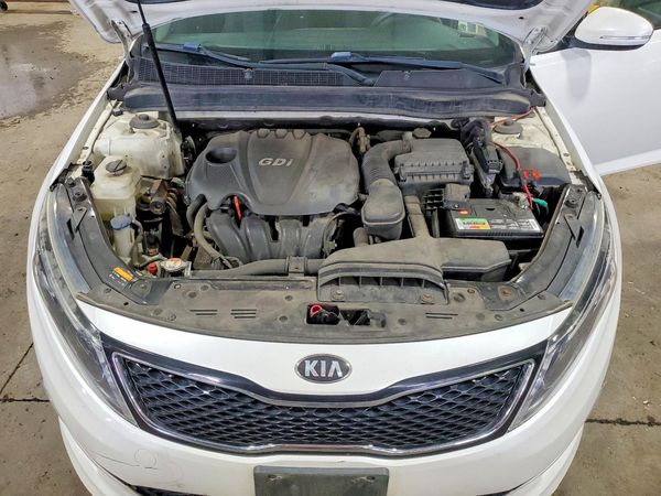 2015 KIA OPTIMA GL - Middle-low