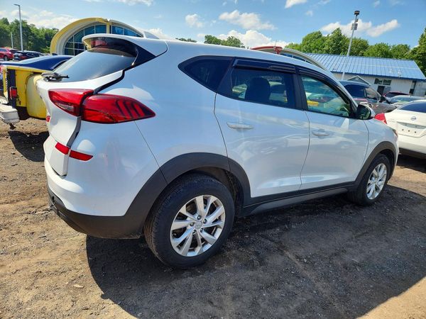 2021 HYUNDAI TUCSON