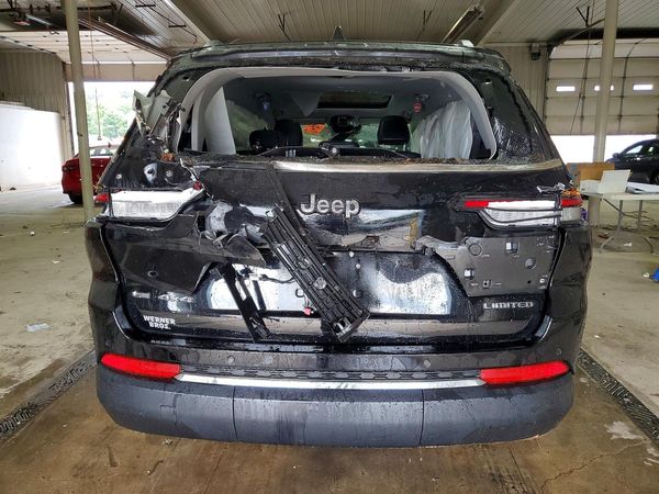 2022 JEEP CHEROKEE Limited — DIRR