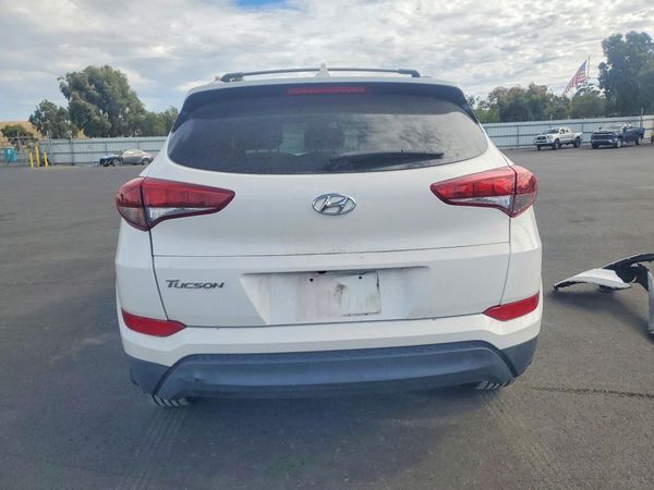 2018 HYUNDAI TUCSON