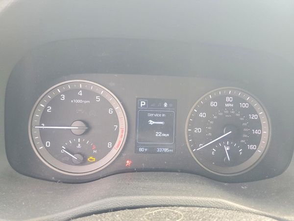 2018 HYUNDAI TUCSON