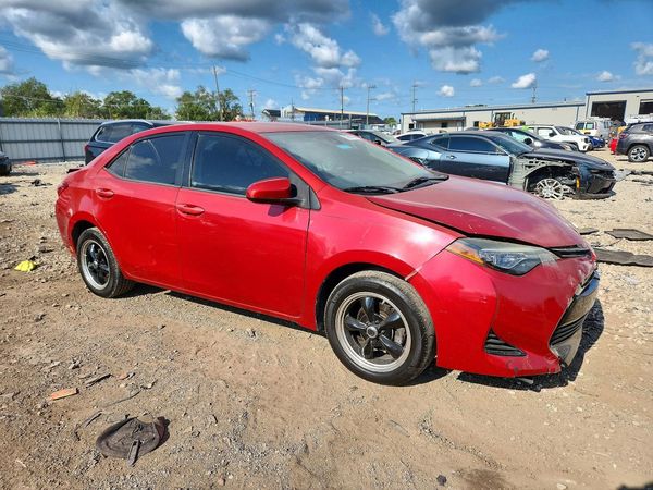 2018 TOYOTA COROLLA