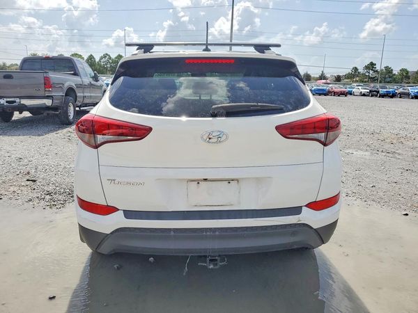 2017 HYUNDAI TUCSON