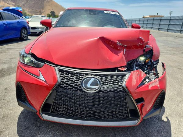 2017 LEXUS IS 200t