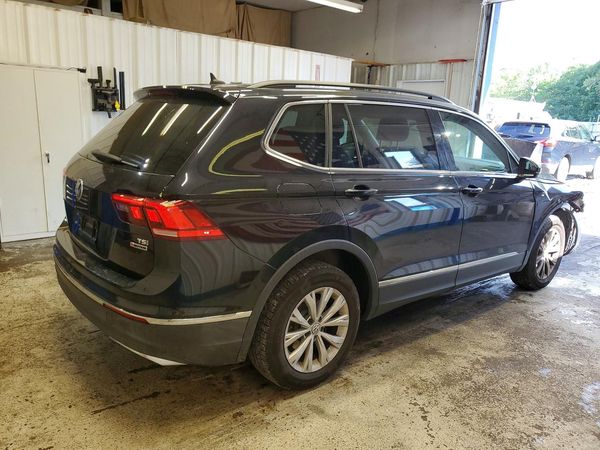 2018 VOLKSWAGEN TIGUAN SE, 4Motion SEL — PSRA