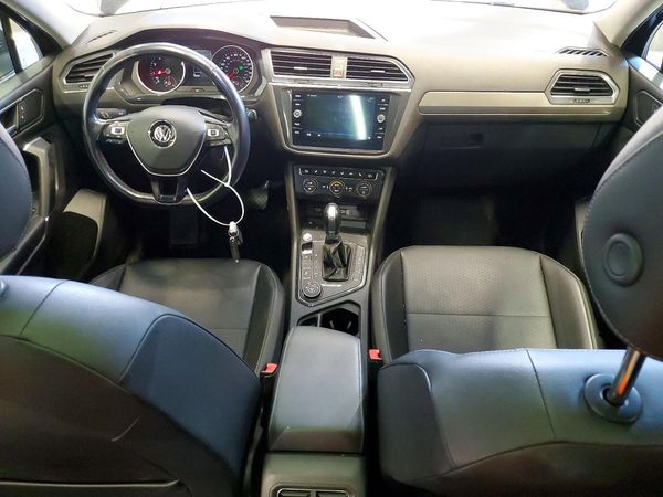 2018 VOLKSWAGEN TIGUAN SE, 4Motion SEL — CKPT
