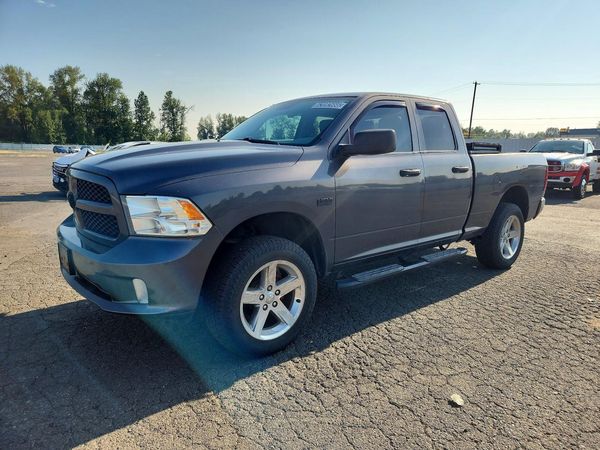 2014 RAM 1500 ST
