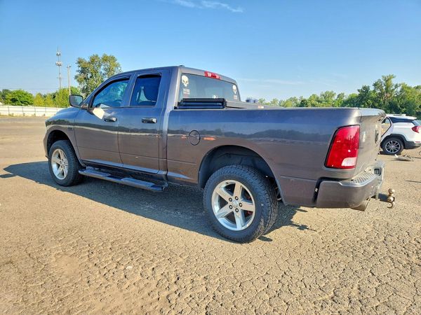 2014 RAM 1500 ST