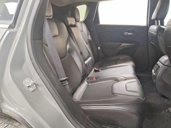 2020 JEEP CHEROKEE LATITUDE PLUS FWD