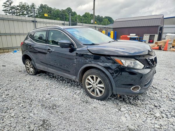 2018 NISSAN ROGUE — Passenger 3/4