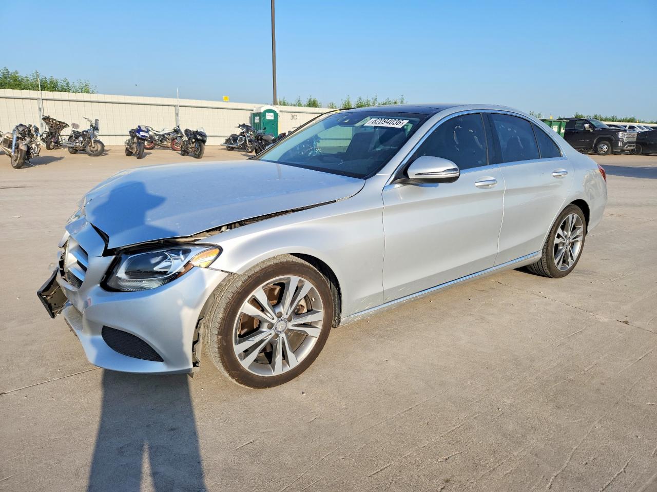 2016 MERCEDES-BENZ C