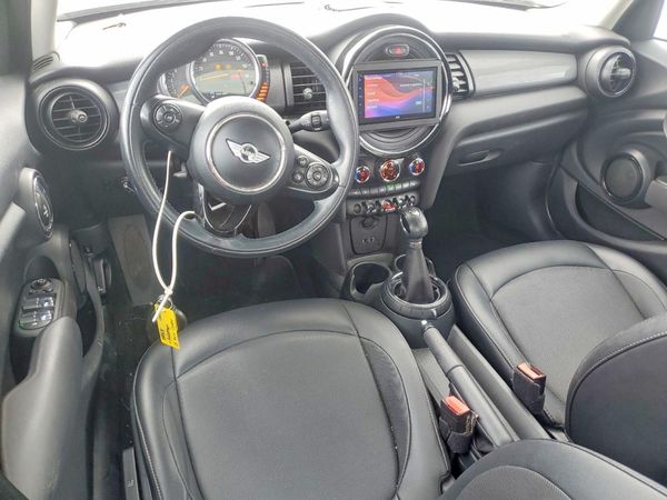 2015 MINI COOPER