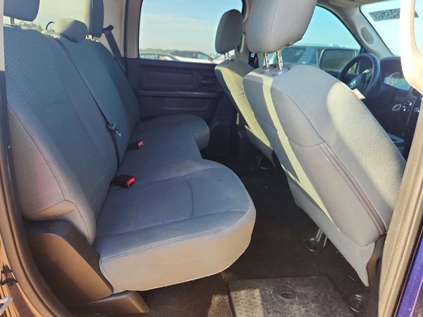 2015 RAM 1500 ST