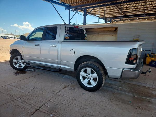 2013 RAM 1500 SLT