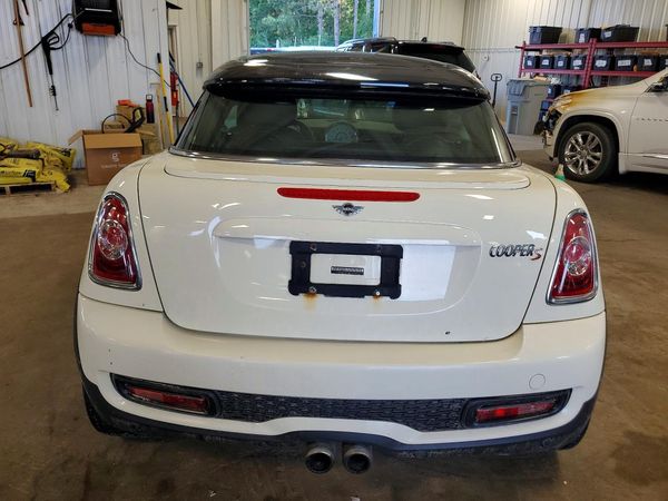 2013 MINI COOPER COUPE