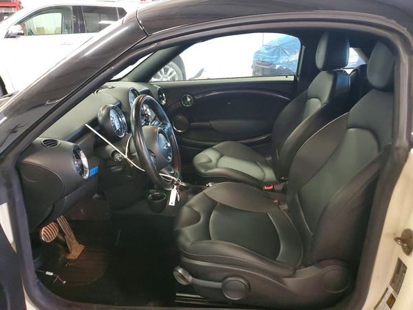 2013 MINI COOPER COUPE