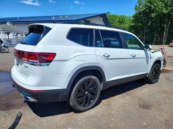 2024 VOLKSWAGEN ATLAS 4Motion SE