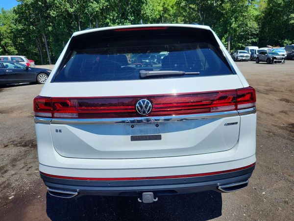 2024 VOLKSWAGEN ATLAS 4Motion SE