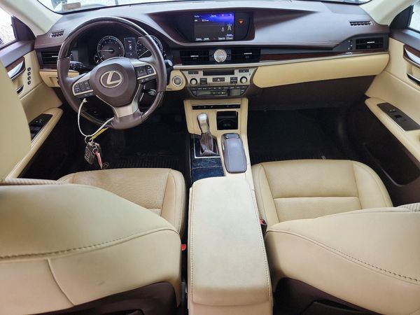 2017 LEXUS ES 350