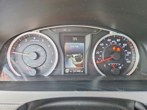 2015 TOYOTA CAMRY