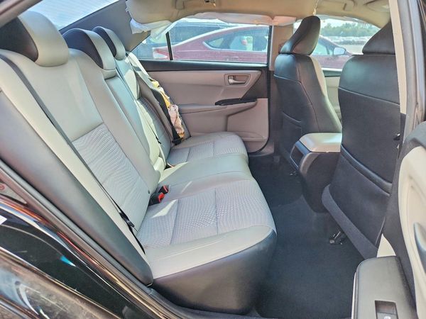 2015 TOYOTA CAMRY