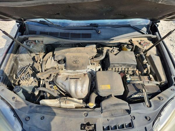 2015 TOYOTA CAMRY