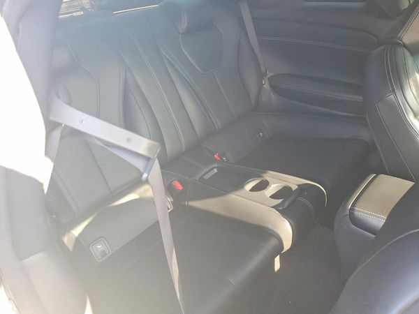 2017 INFINITI Q60