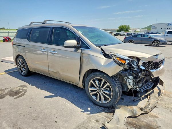 2015 KIA SEDONA